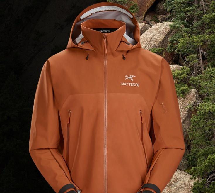 始祖鸟被安踏收了为什么还那么贵,始祖鸟更名为安踏鸟了吗