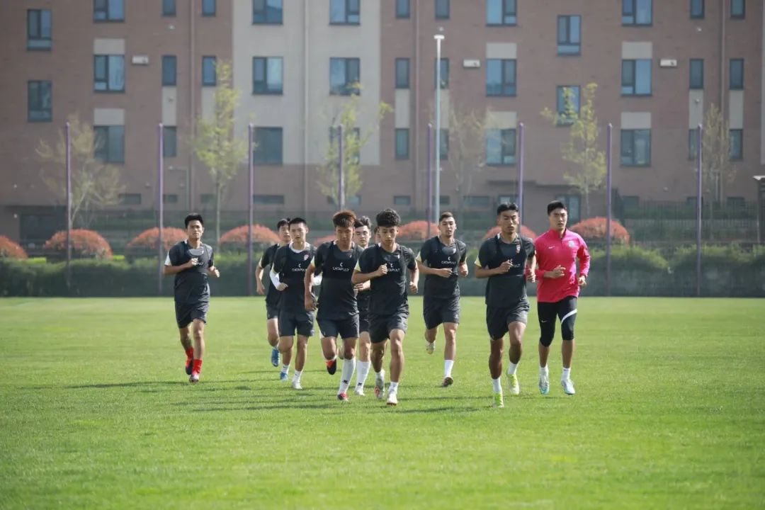 青岛青春岛足球赛事安排表,青岛青春岛足球俱乐部球员大名单