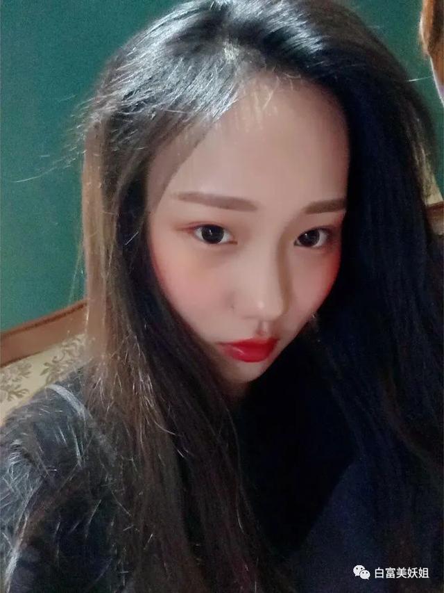 一年涨1000万粉丝的网红,19年瞬间涨粉1000万的网红