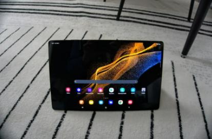 ipadair4与三星tabs8,买三星tabs8+还是ipadair5