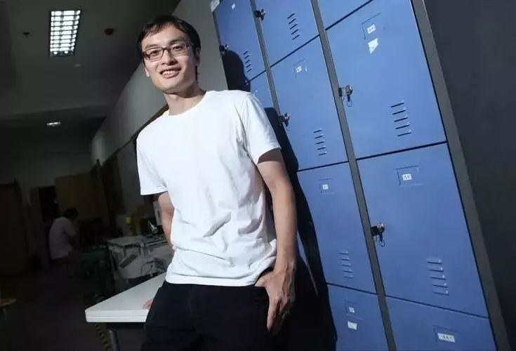 他，80后，身价500亿：用7年抢占全球7成市场，10年形成垄断