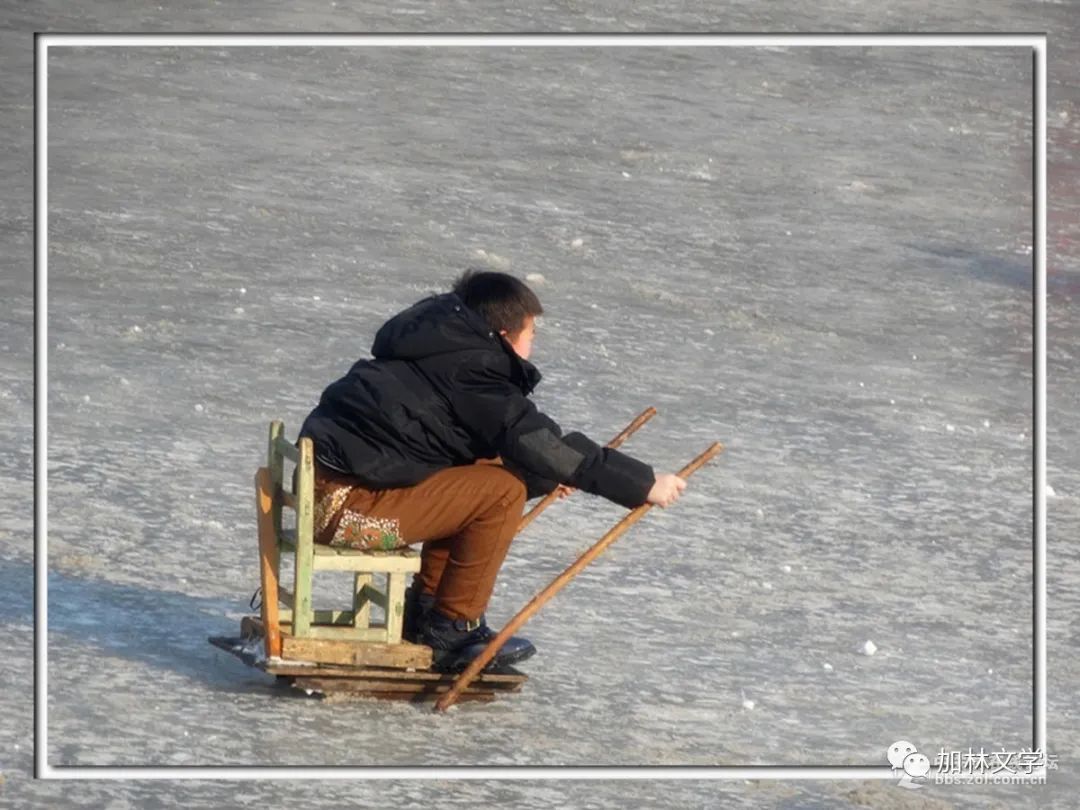 滑冰车小游戏,速滑摩托车游戏