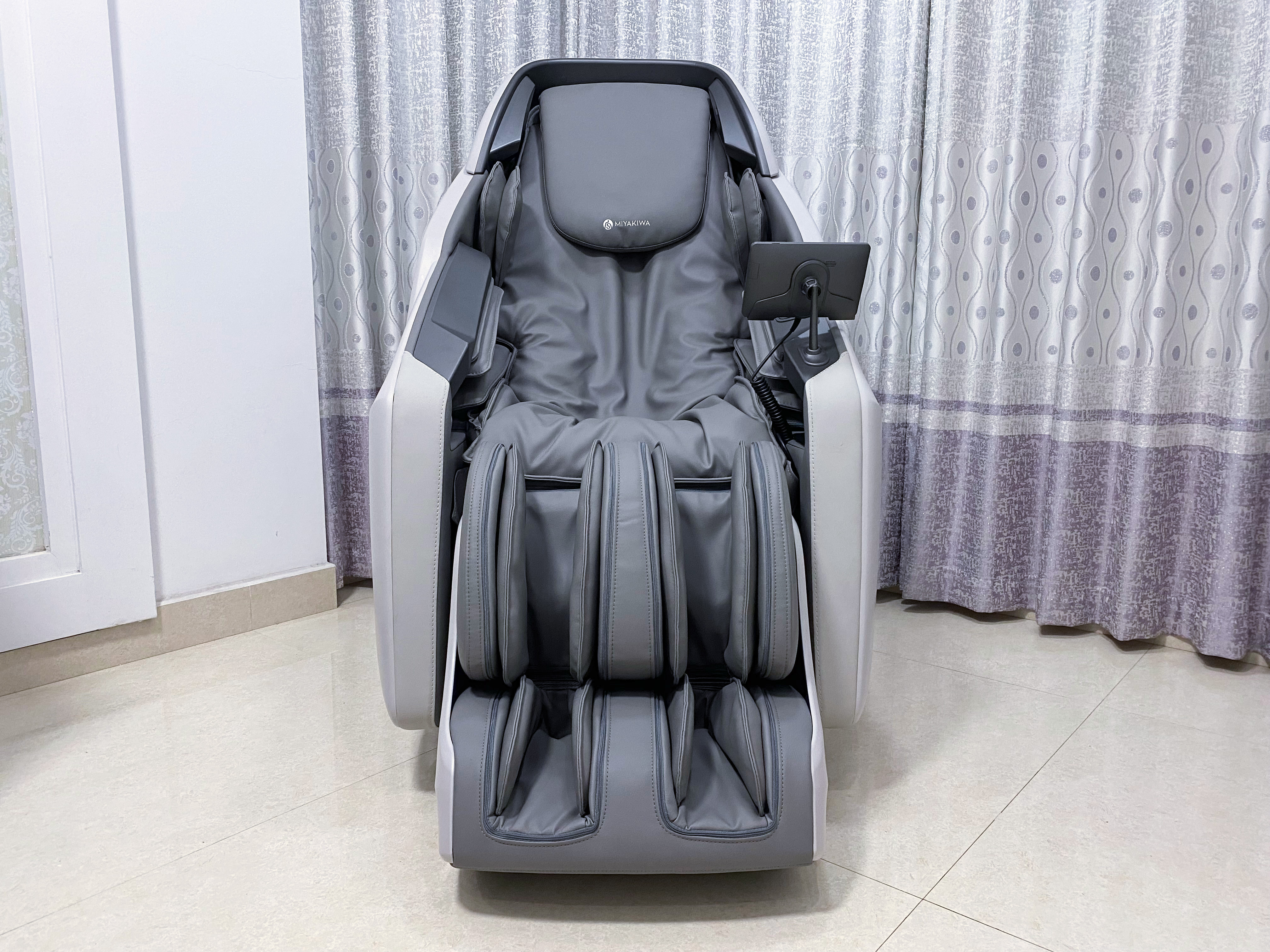 按摩椅哪种按摩方式比较舒服,专业按摩师按摩椅