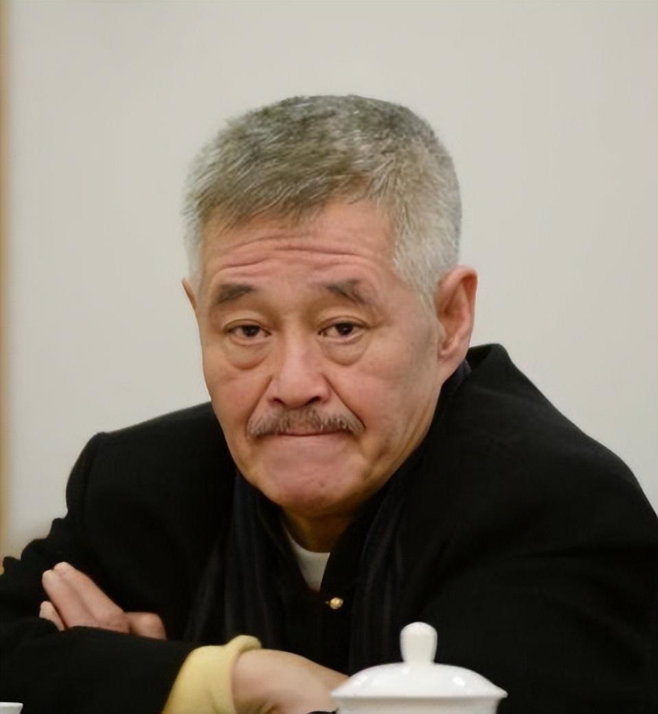 赵本山和葛淑珍近照,赵本山离了几次婚