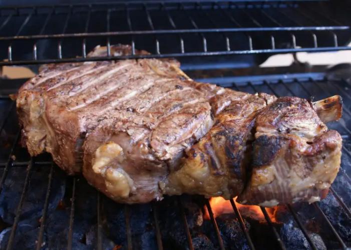 牛肉好吃滑嫩的秘诀,牛肉炒菜怎样才能使牛肉嫩好