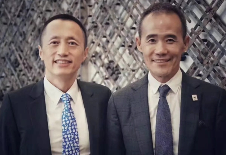 王石为了他娇妻改变多少人,王石抛弃发妻