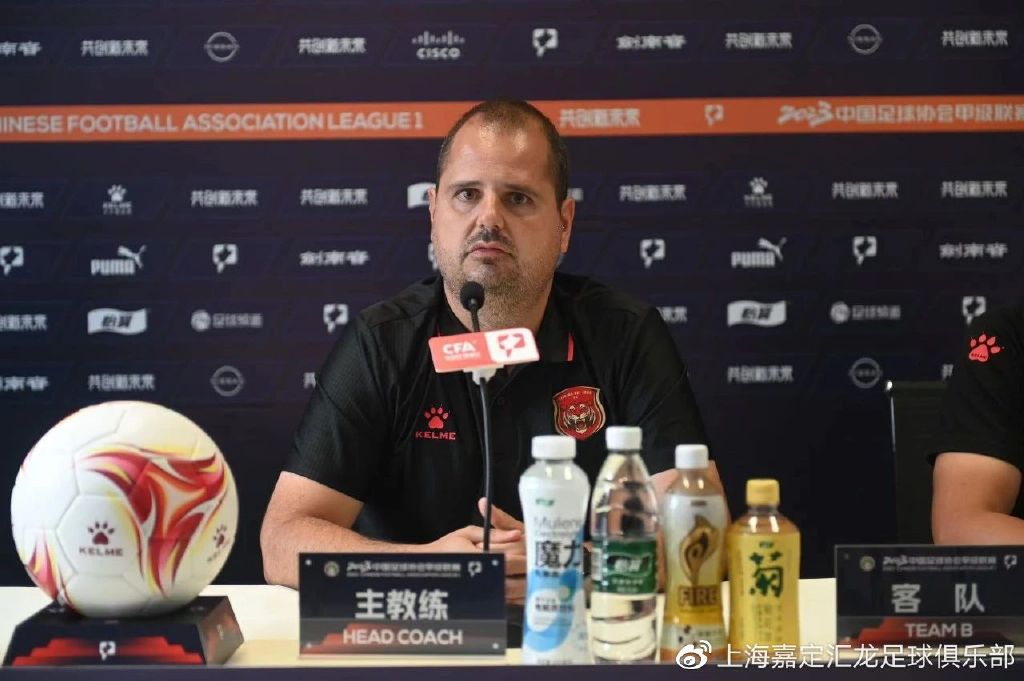 李鑫射门中柱，杨超表现出色，上海嘉定汇龙0-2负于四川九牛