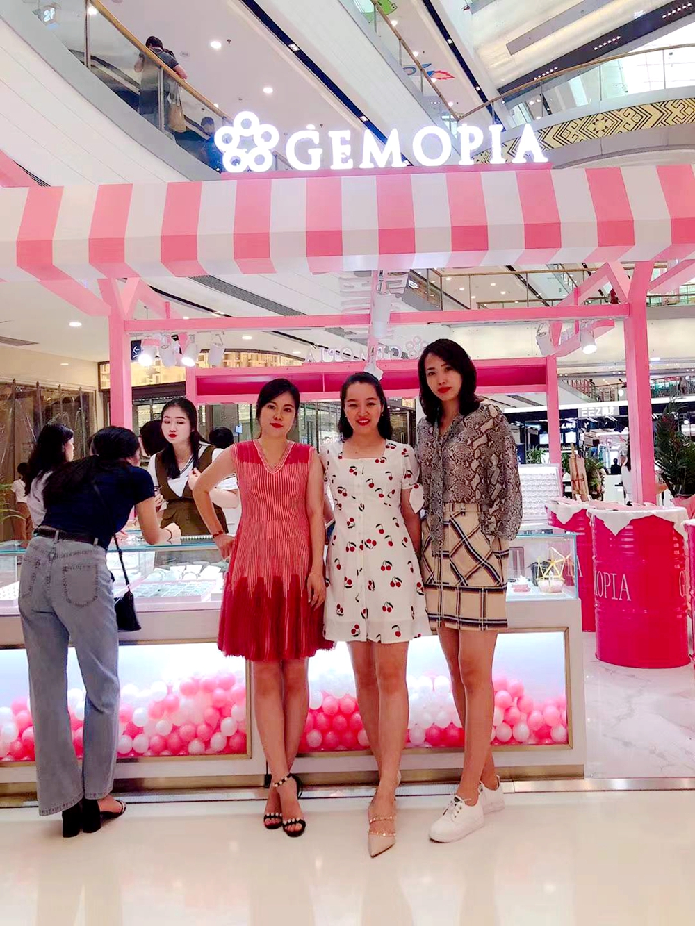 广西可可梵丽珠宝：打造广西珠宝配套服务商