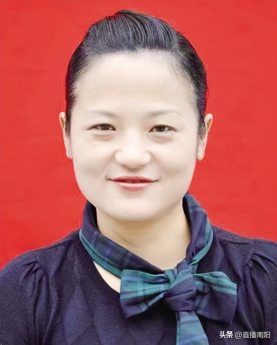 担当奉献铸就不凡人生,奋楫扬帆助力教育强市