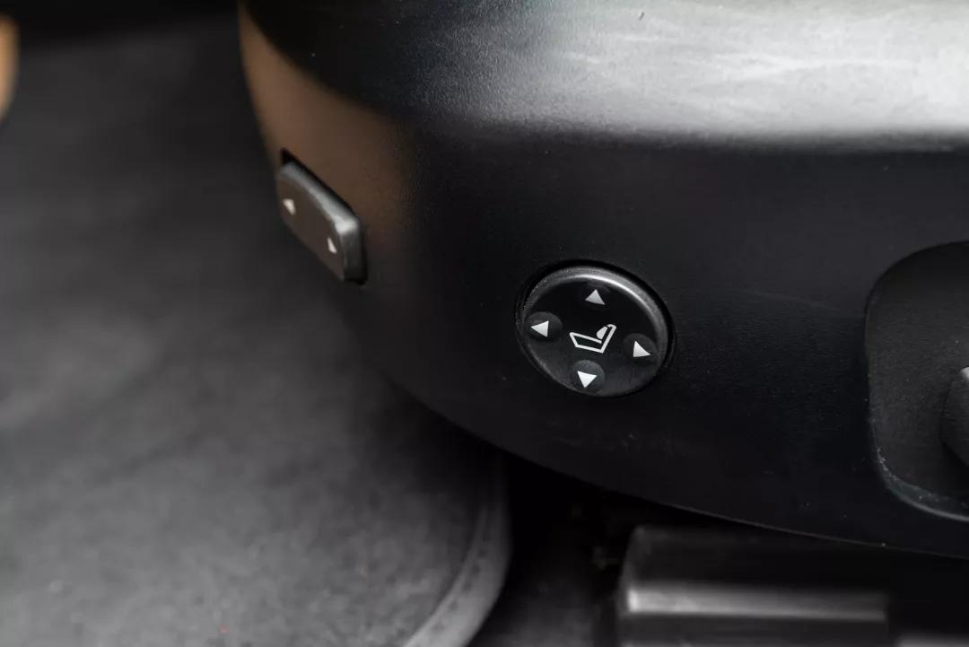 18款宝马m3硬顶敞篷二手多少钱,二手宝马m3四门哪款最值得入手