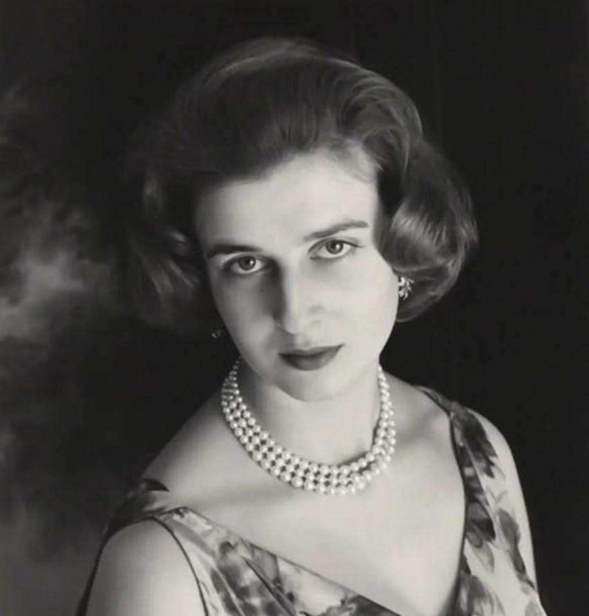 菲利普亲王与蓝血公主啥关系,伊丽莎白二世女王的堂妹