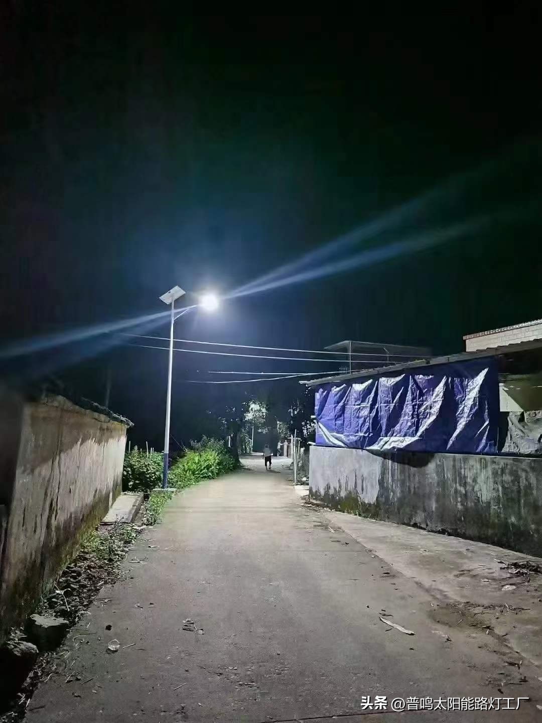 6米太阳能路灯价目表,太阳能路灯十大排名最新