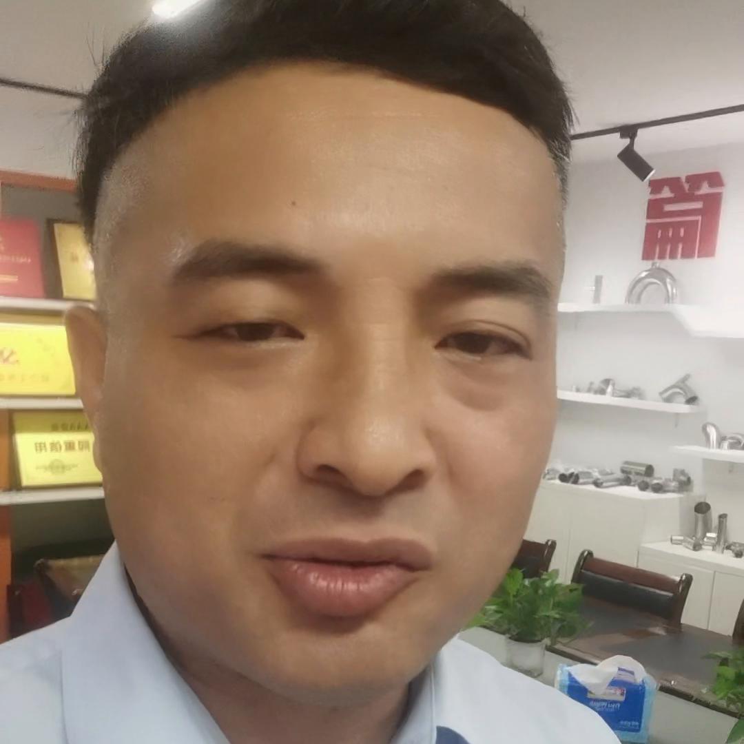 创业的朋友进来聊聊,创业的人都很不容易