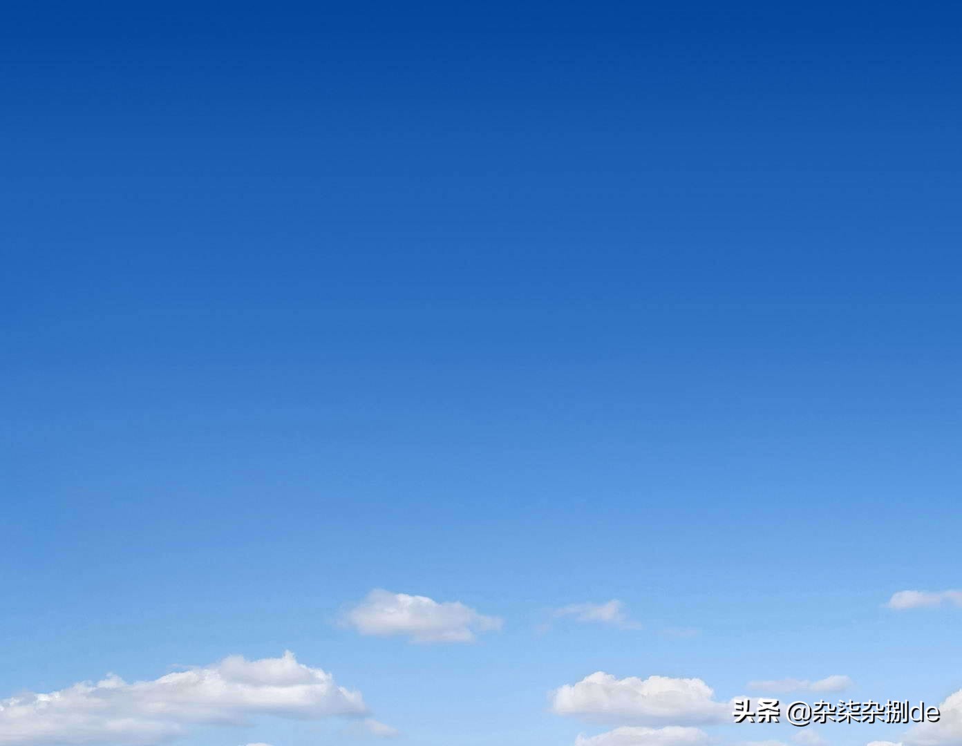 天空背景素材蓝天白云横屏,天空白云小清新背景图