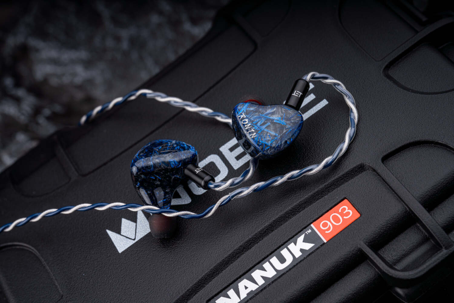 一款偏科得很精准的甜品级流行塞——NobleRonin