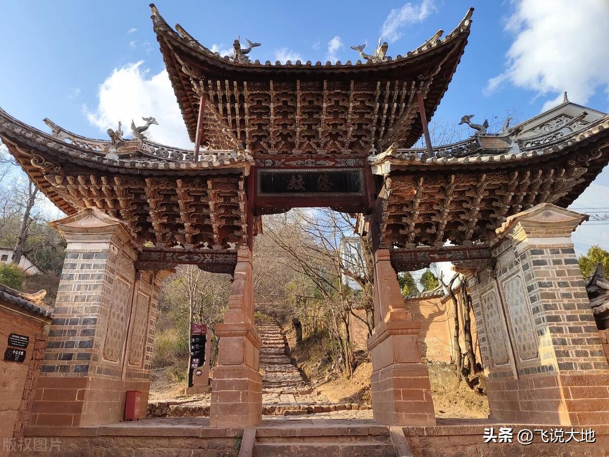 云南旅游必去的三个古镇,云南旅游必去的4个古镇