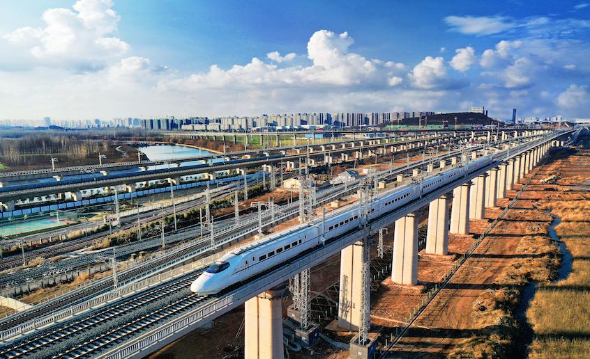 男孩分数不高，选这5个专科专业，就业比本科部分专业还吃香