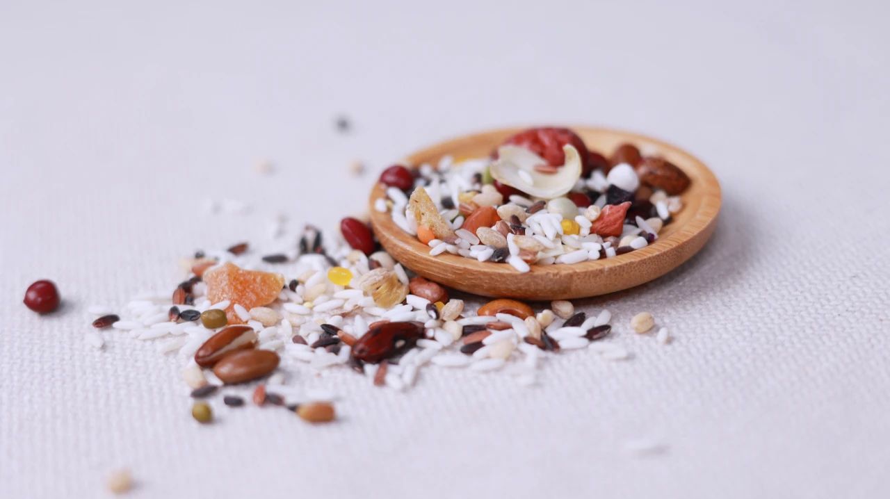 经常便秘多吃这些食物润肠通便,便秘要吃哪些高效纤维食物