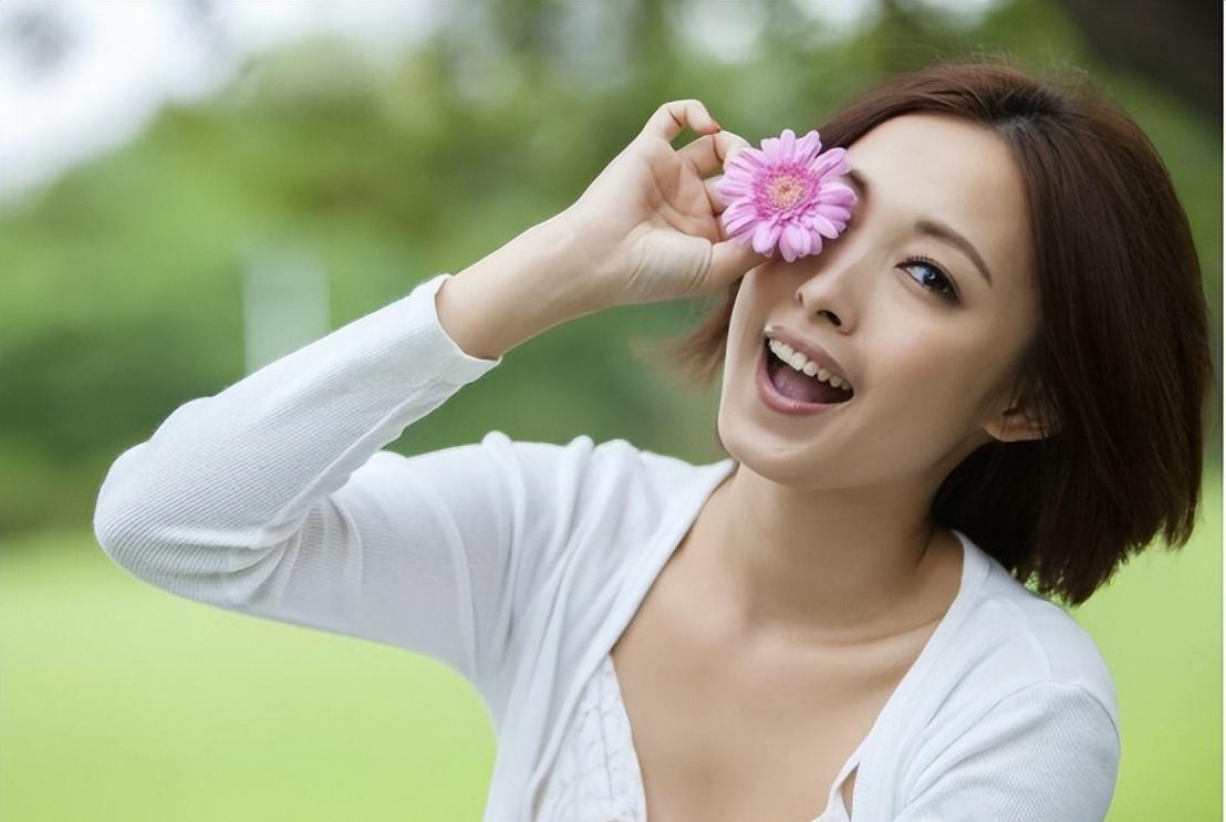 女大学生把30厘米“兔兔管”插入体内：上瘾*行为性**，害了多少人？