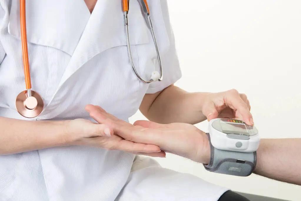 高血压患者突然血压升高怎么办,高血压早期血压升高的基本因素