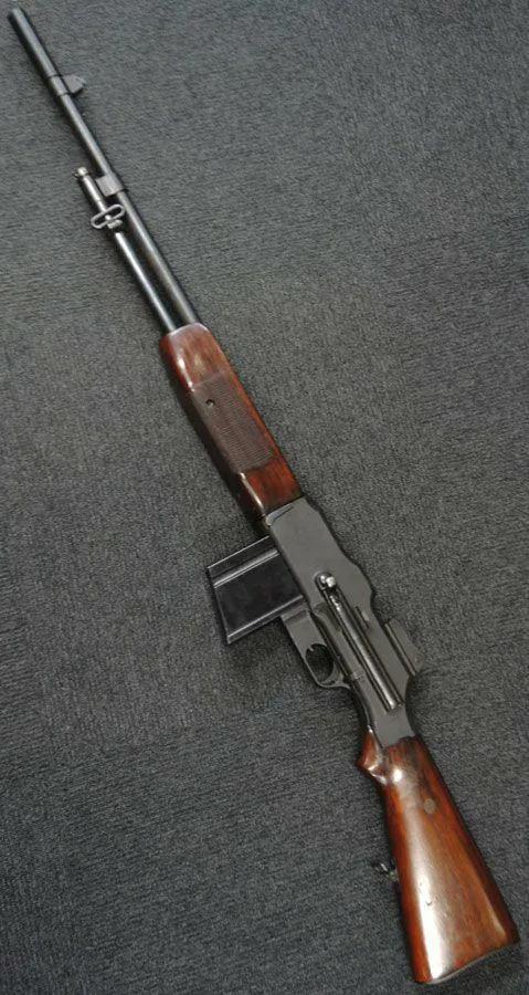 勃朗宁m1919重机枪有几发,m1914勃朗宁轻机枪