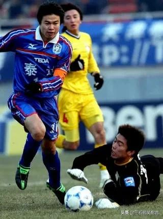 中国足球十大前锋排行榜,中国足球历史十大射手