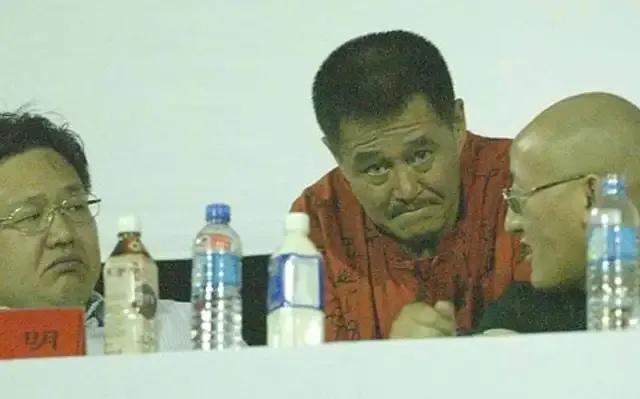 国足的水到底有多深？没人比本山大叔更清楚，一句话揭露内幕