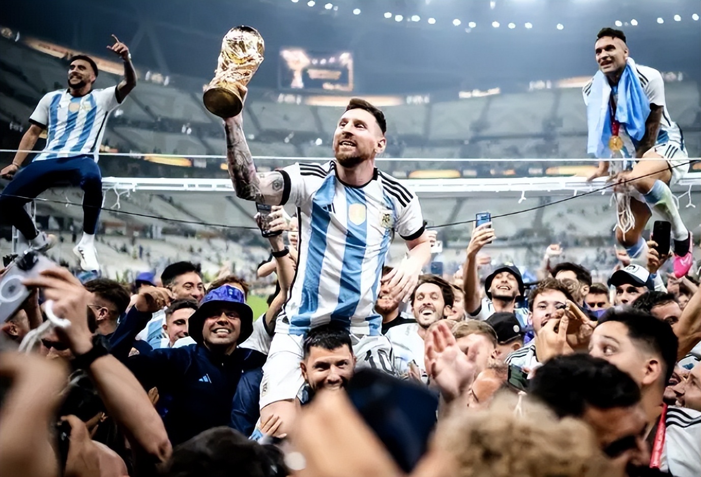 世界杯梅西夺冠沸腾时刻,世界杯梅西赛后发言