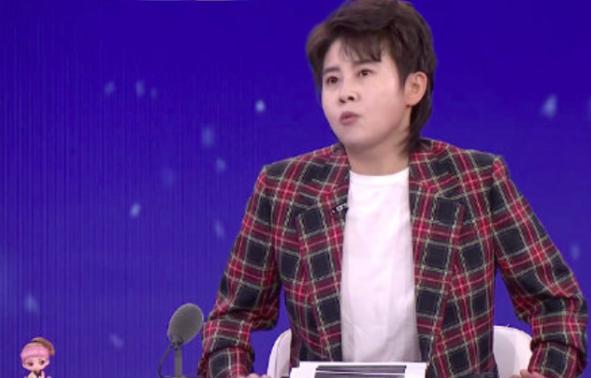 任子威连续三站拿四块金牌,任子威1000米夺冠冲线