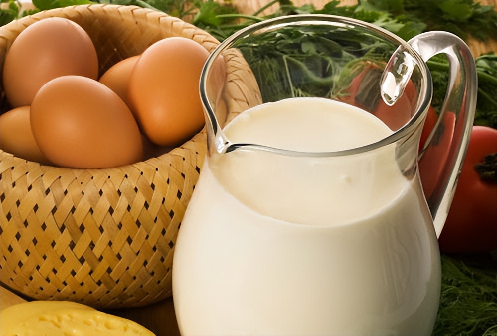 让头发顺滑的护发小窍门,去理发店如何护发使头发更亮泽