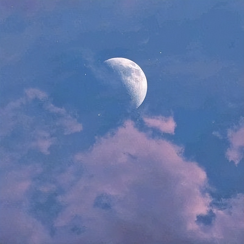 关于月亮的绝美小众文案,月亮的温柔文案