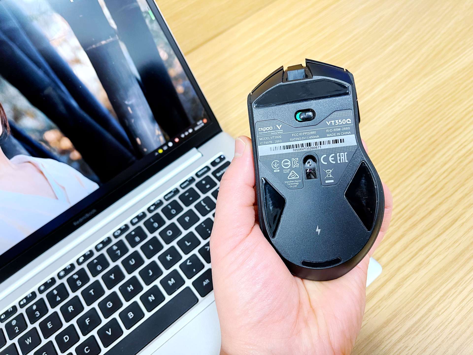 雷柏v1游戏鼠标好用吗,雷柏v10s鼠标垫