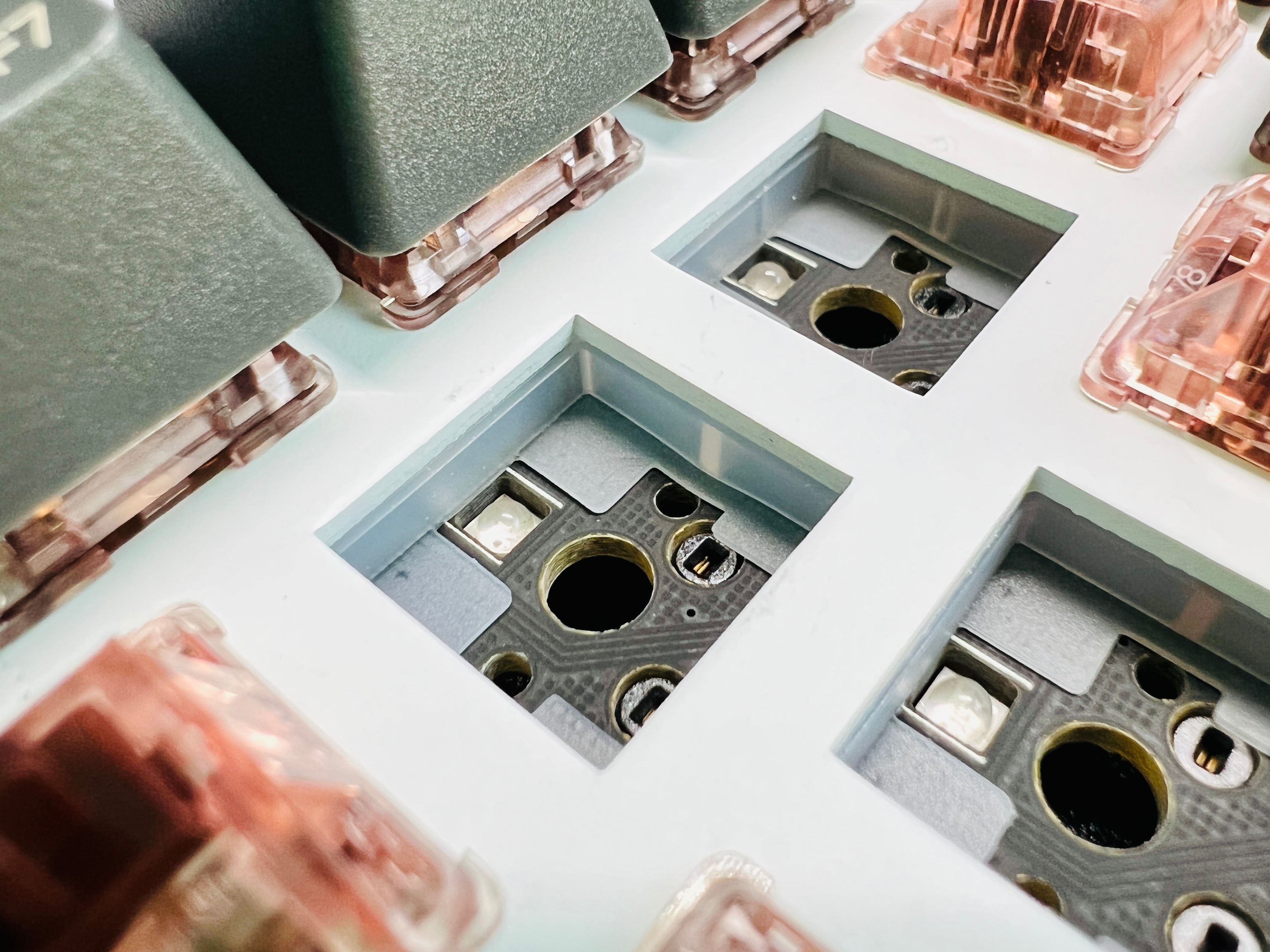 客制化键盘怎么选轴,客制化键盘什么轴适合做大键