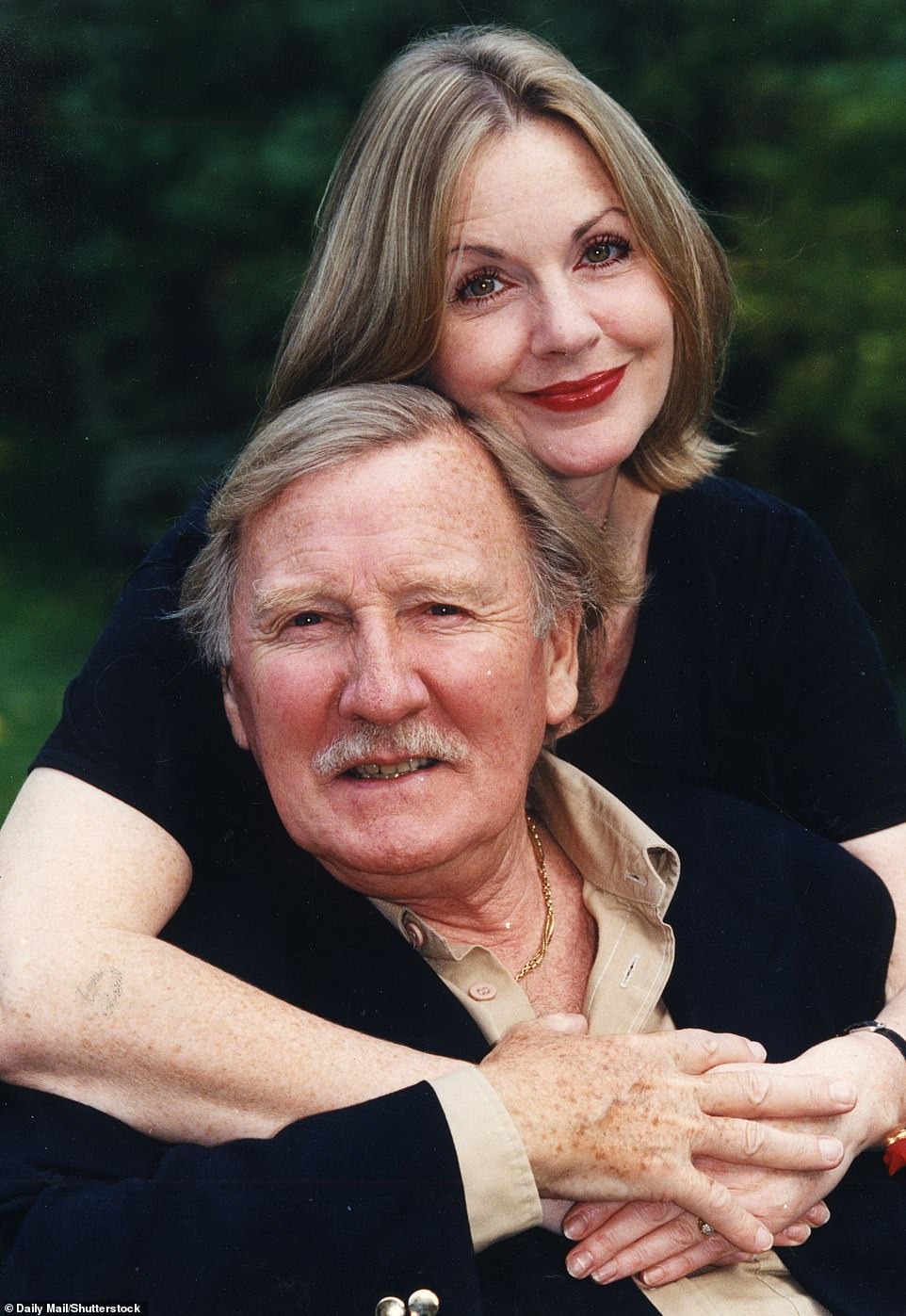 哈利·波特分院帽配音演员去世：一生传奇，89岁时迎娶第三任妻子