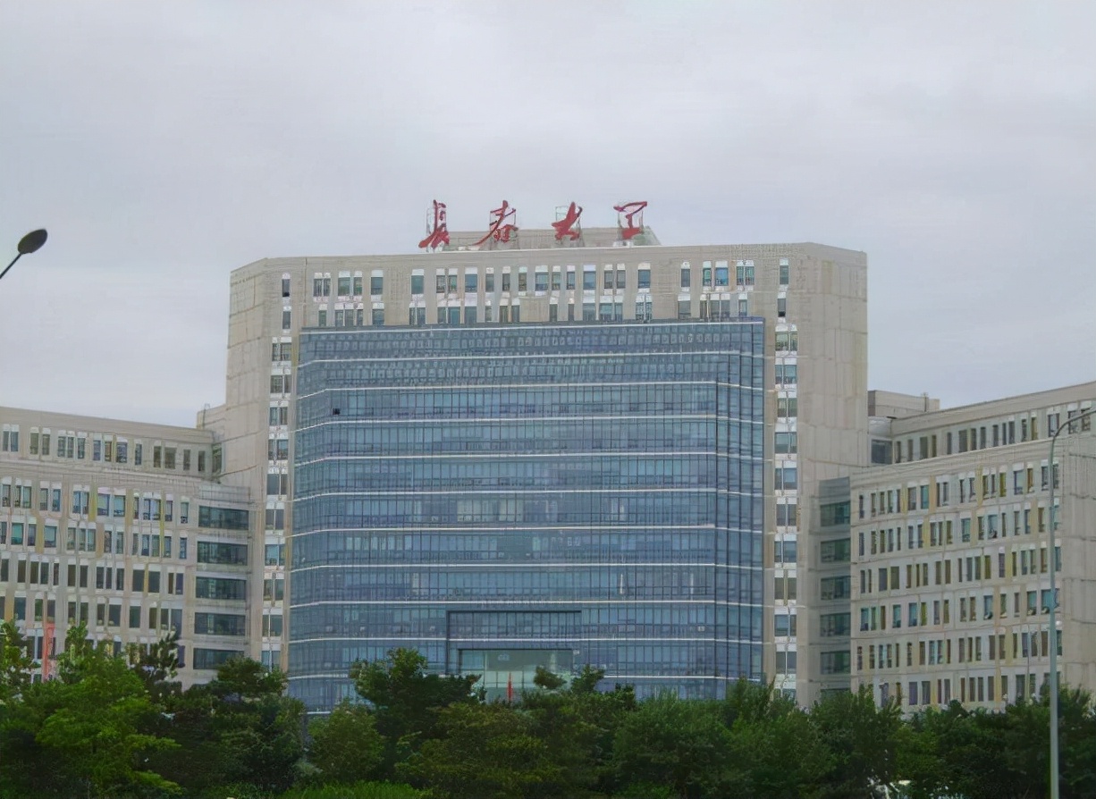 长春大学与哈尔滨大学哪个多,长春大学和沈阳师范哪个好