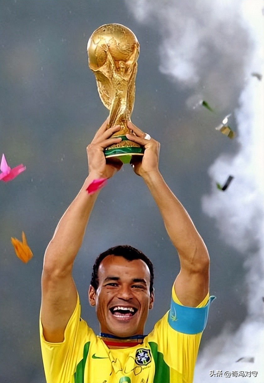 大罗卡福现身卡塔尔世界杯,卡塔尔世界杯球星卡福包