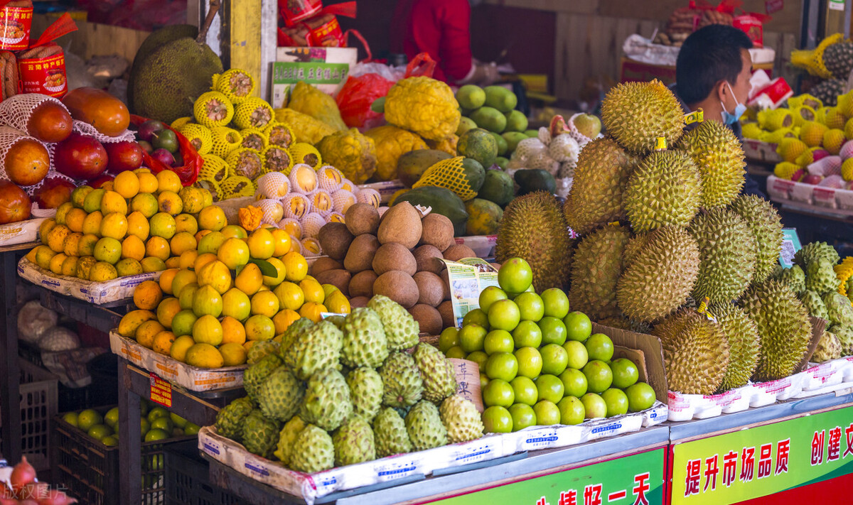 水果店水果比网上贵很多,同一个水果为什么贵