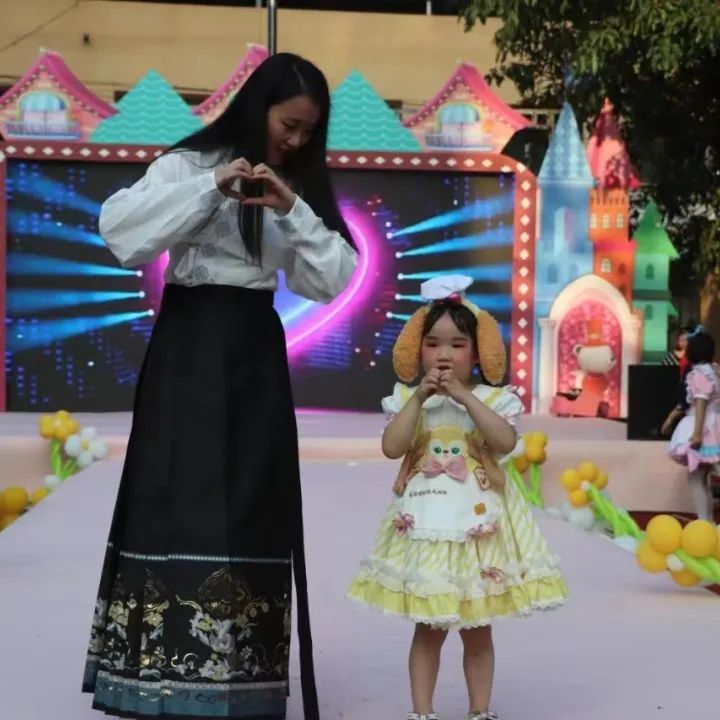 益悦童心幼儿园庆六一精彩表演,清东幼儿园庆六一游园活动