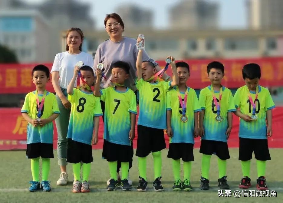 信阳市羊山外国语小学附属幼儿园,信阳羊山外国语小学足球比赛