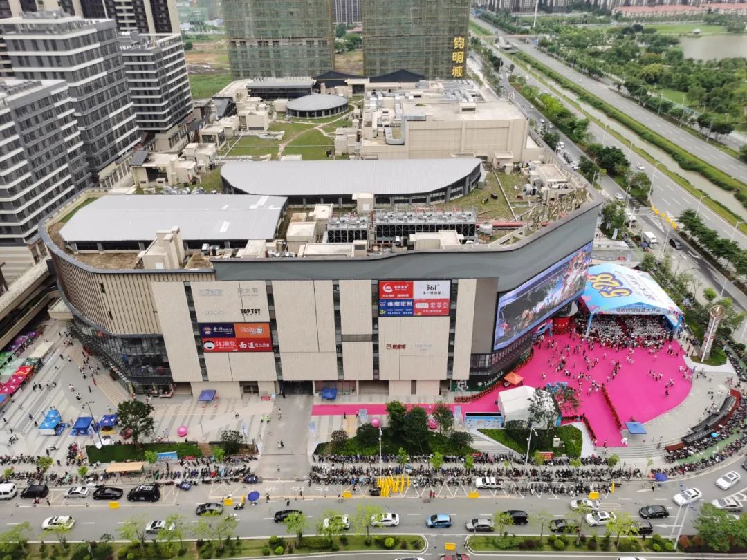 至少11家商场又爽约！鸽就鸽吧，能开就好