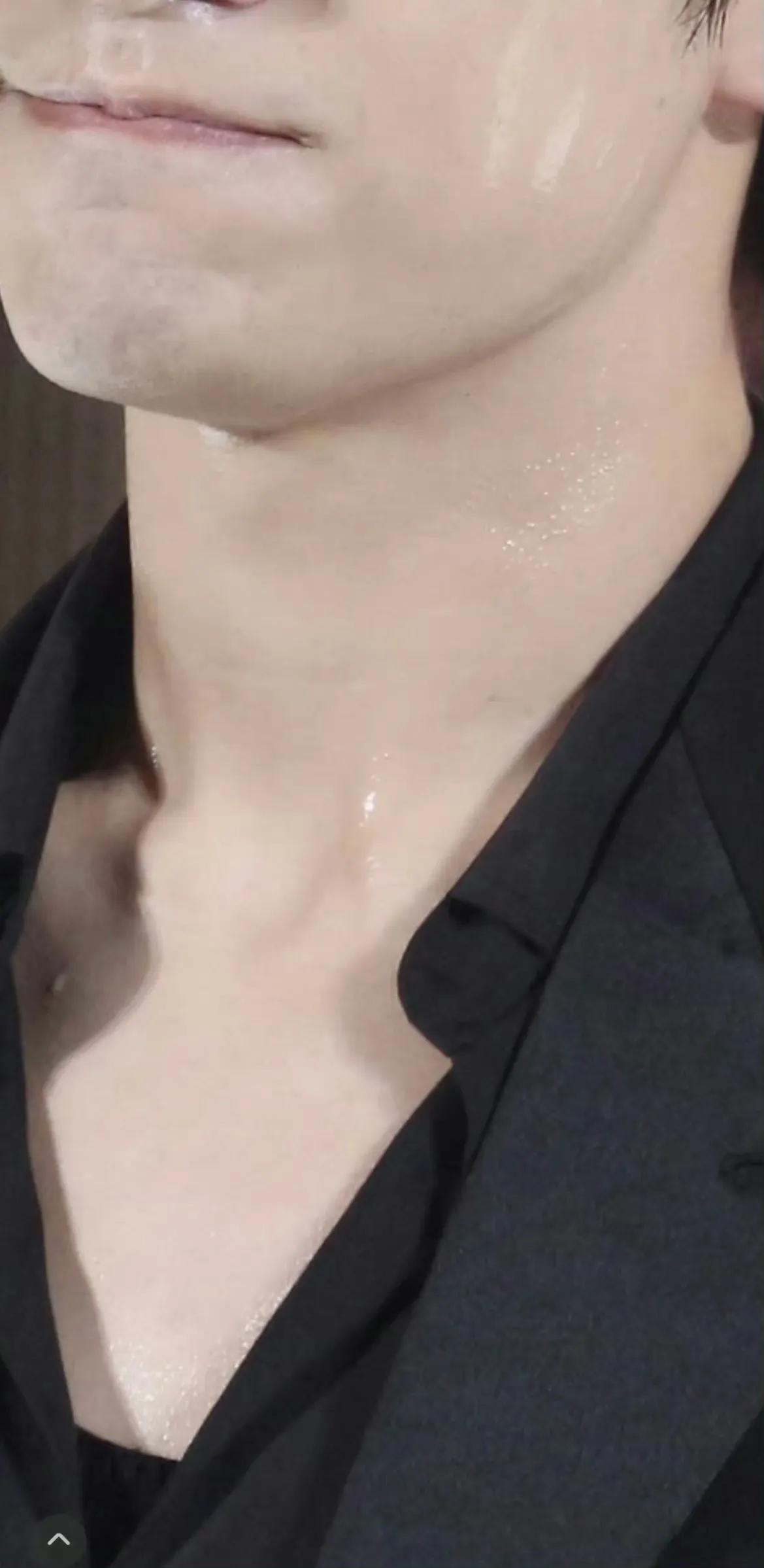 易烊千玺压轴出席阿玛尼活动,易烊千玺出席阿玛尼