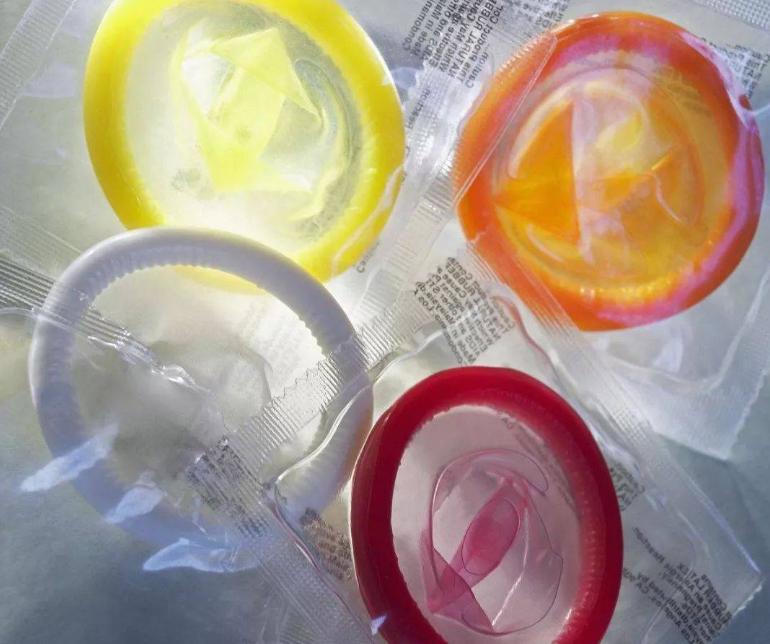 安全套的油会影响胚胎吗,安全套的油对身体有害吗