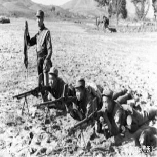 日军兽行：当着男人的面玷污了女儿，临走还残忍割下妻子乳房