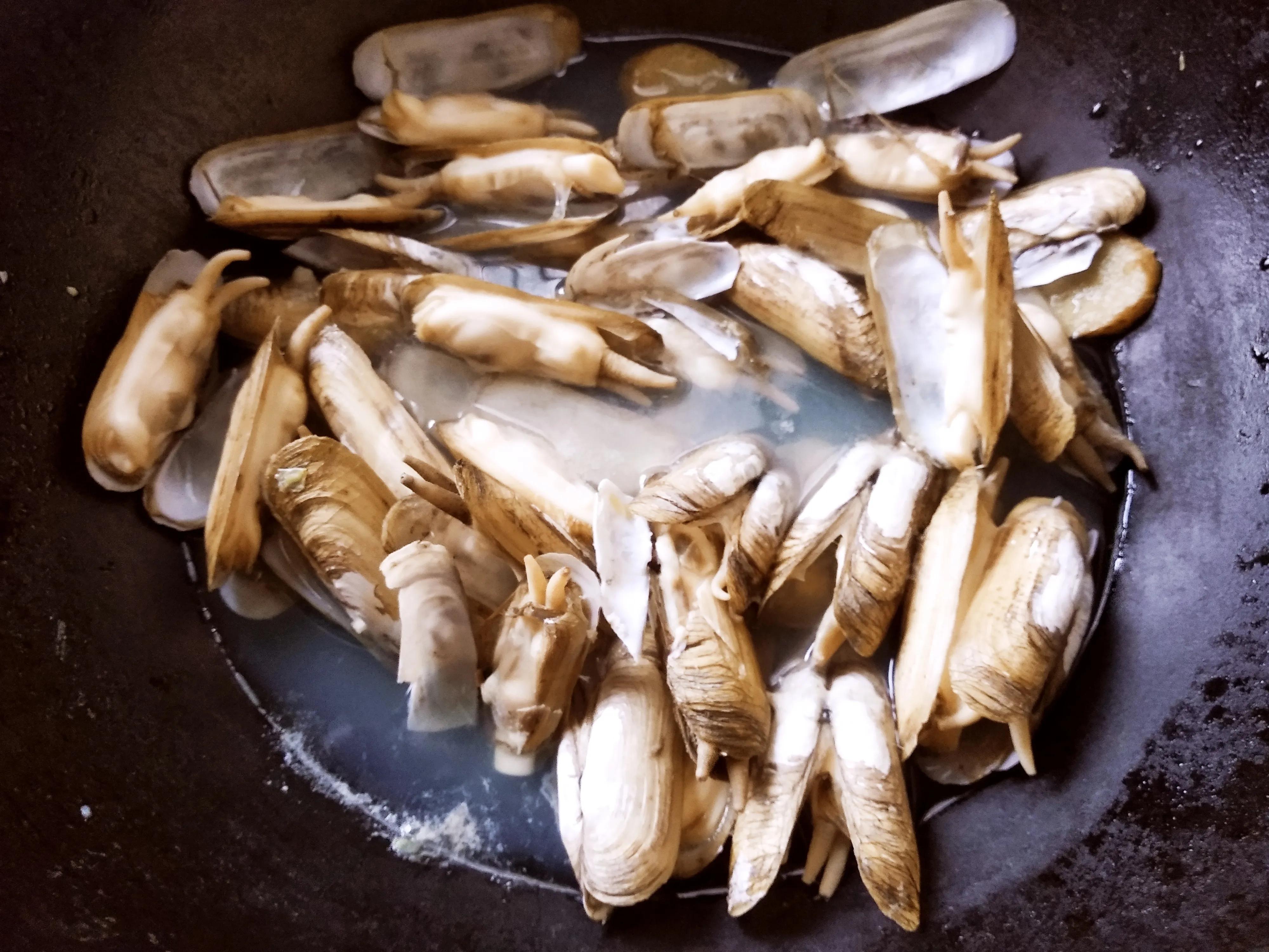 小海鲜怎么处理才好吃,处理海鲜小妙招只需一招干净好学