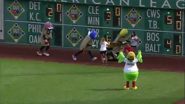 和小姐姐见面送什么礼物,和小姐妹一起送神兽归笼