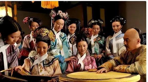 古代为什么太监伺候娘娘沐浴更衣,古代太监都是伺候哪些沐浴更衣