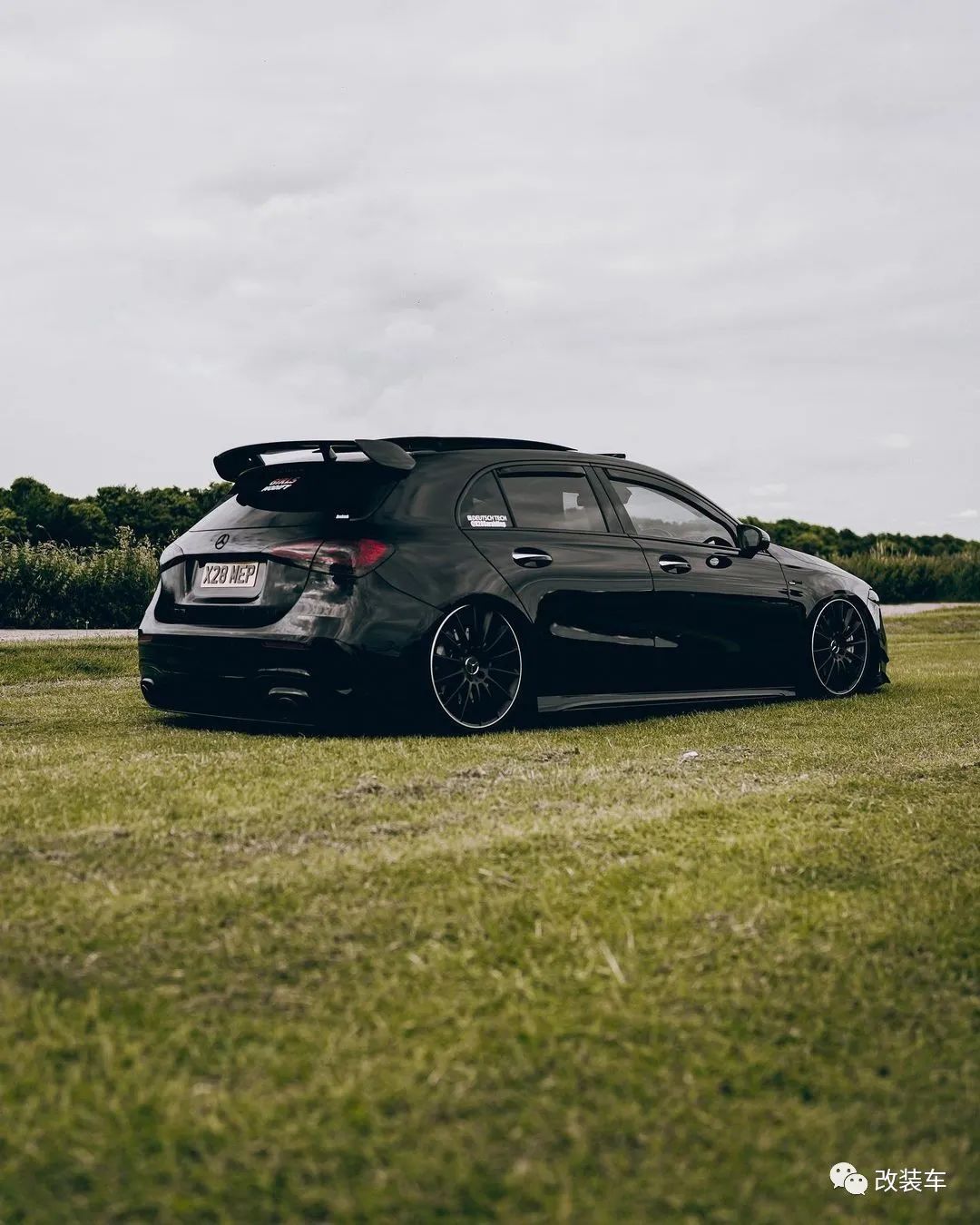 奔驰车模amga35,奔驰c级小姐姐改装