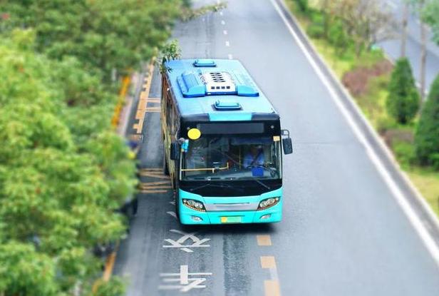 公交车收费为什么那么便宜,公交车为什么分两种收费类型