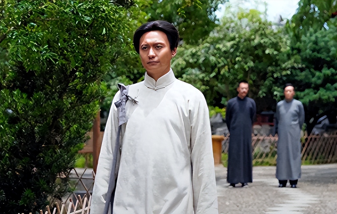 好家伙，气质软绵绵能演周总理？历史大剧《大道薪火》选角真失败