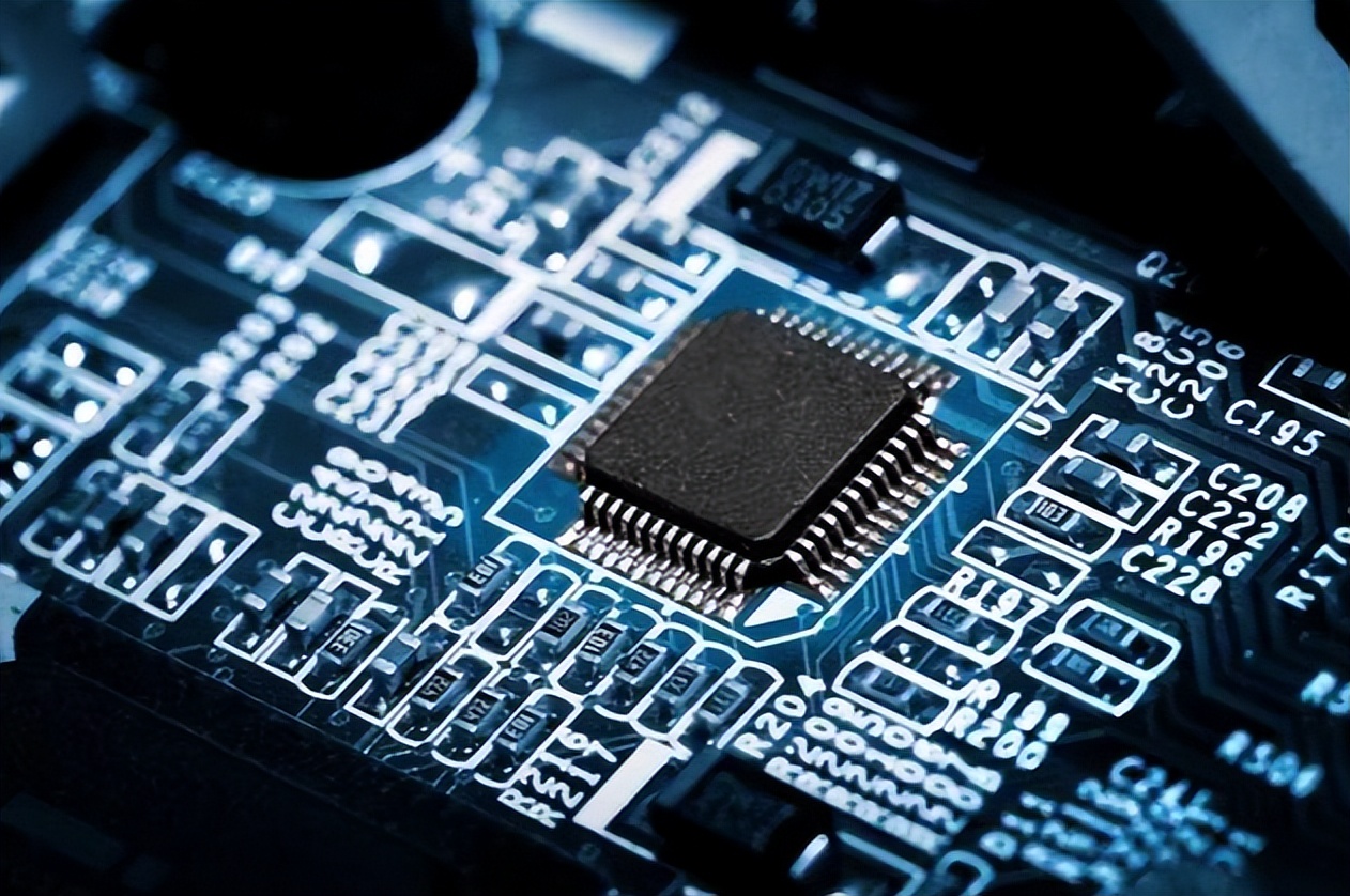 618建议买的三款电视,推荐几款性价比高电视